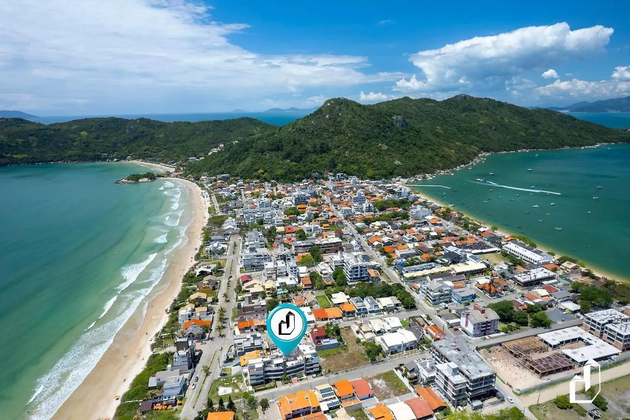 Apartamento Com 02 Dormitorios Bombinhas