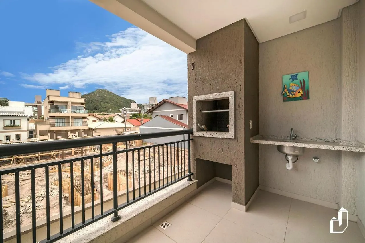 Apartamento Com 02 Dormitorios Bombinhas Brazil