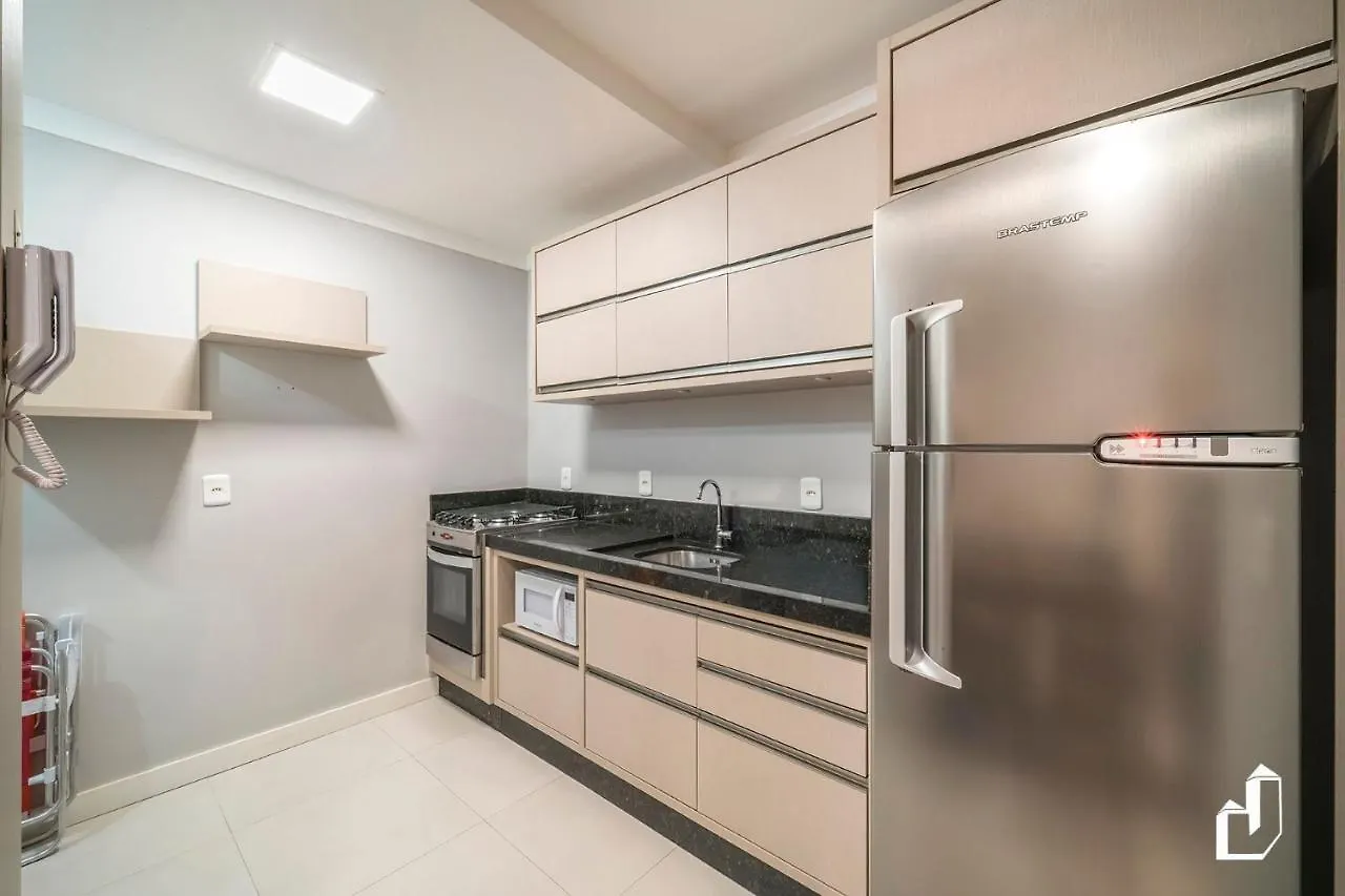 Apartamento Com 02 Dormitorios Bombinhas 0*,